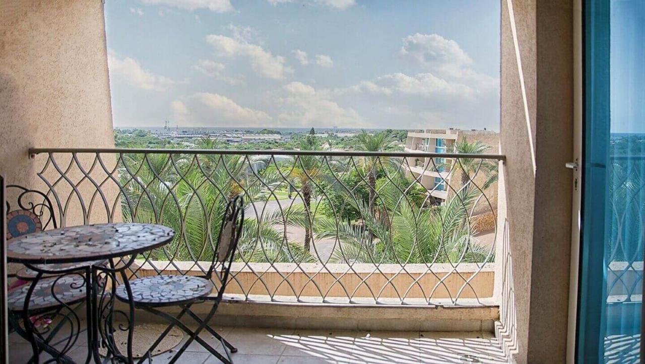 Caesarea Sea View Suite Buitenkant foto